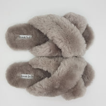 Load image into Gallery viewer, ESMEE SHEEPSKIN SLIPPER
