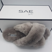 Load image into Gallery viewer, ESMEE SHEEPSKIN SLIPPER