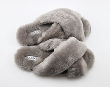 Load image into Gallery viewer, ESMEE SHEEPSKIN SLIPPER